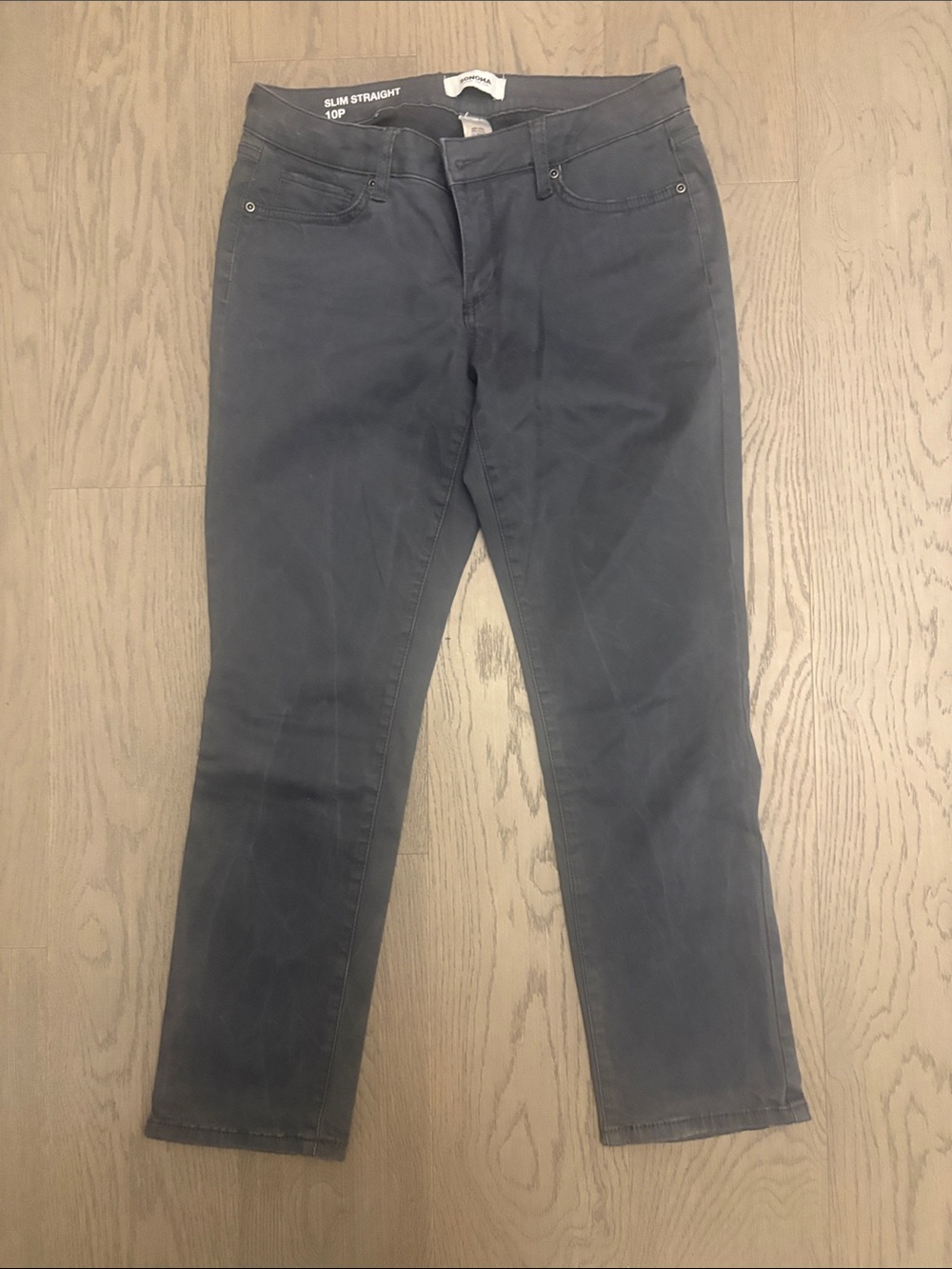 Sonoma Slim Straight Women's Pants in Charcoal Gray